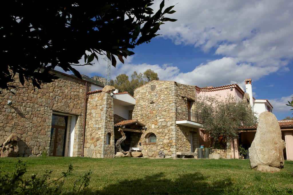 Ermosuras Villa Nuoro  Kültér fotó