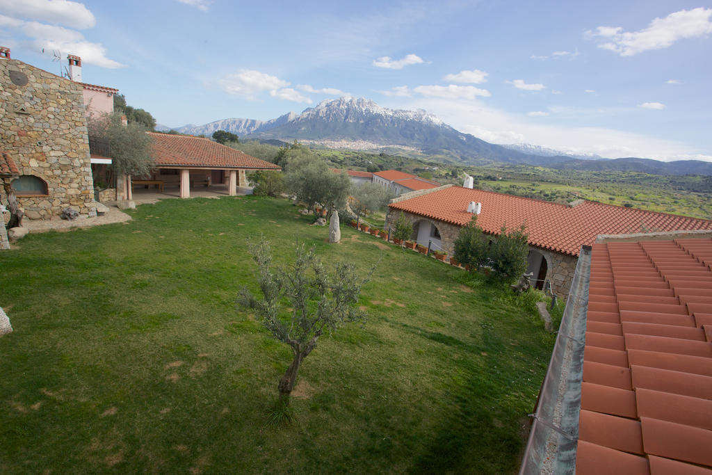 Ermosuras Villa Nuoro  Kültér fotó