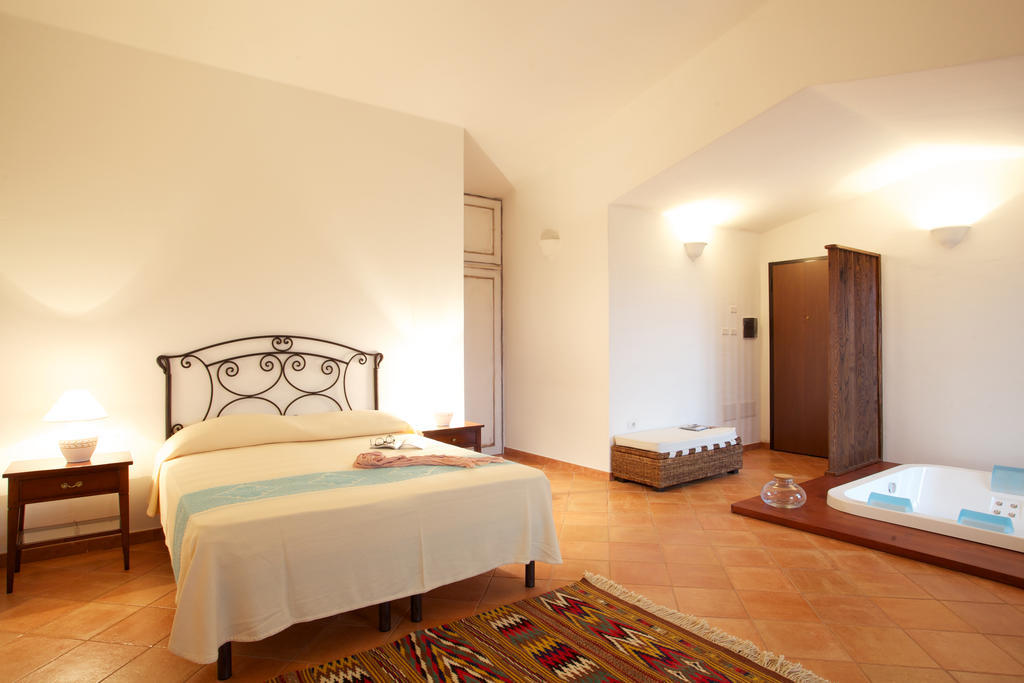 Ermosuras Villa Nuoro  Szoba fotó