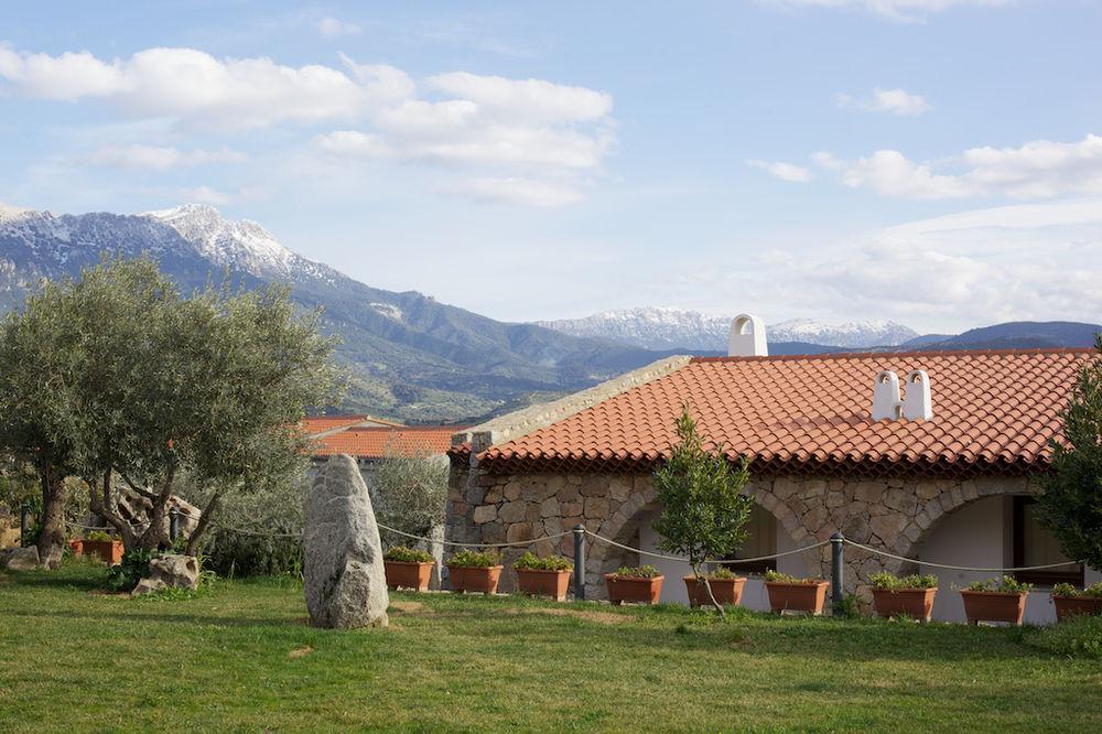 Ermosuras Villa Nuoro  Kültér fotó