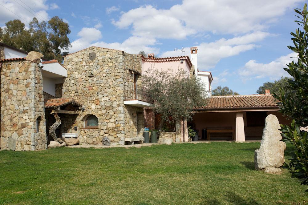 Ermosuras Villa Nuoro  Kültér fotó